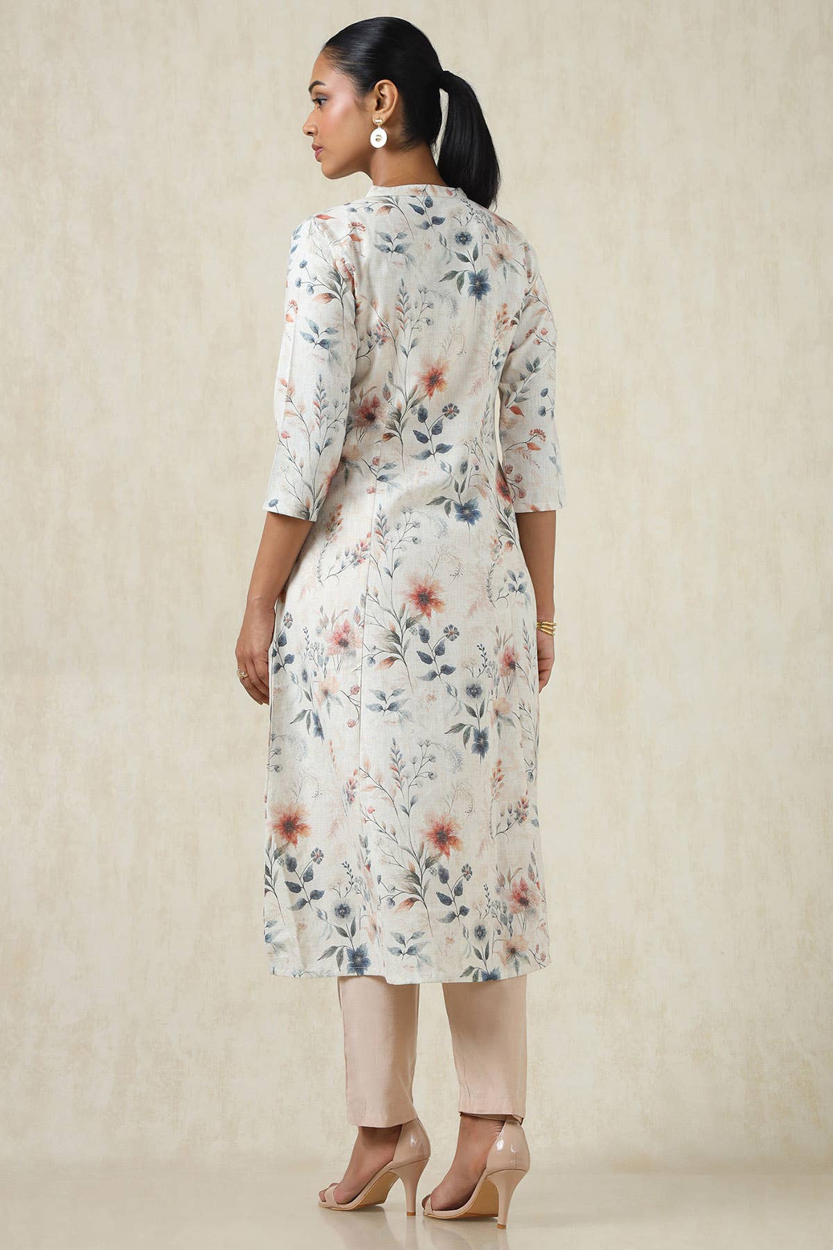 Beige Linen Botanical Print Kurta - View 3